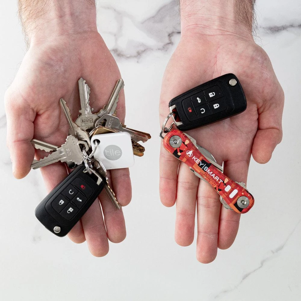 KeySmart Pro Star Trek The Next Generation Compact Key Holder With Tile Smart Location 4 KeySmart Pro Star Trek The Next Generation Compact Key Holder With Tile Smart Location - Image 2