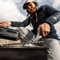 Leatherman Curl Multi-Tool With Black Nylon Sheath -Chefs Knives Store LT832930 Leatherman Curl Pliers Grill Grate