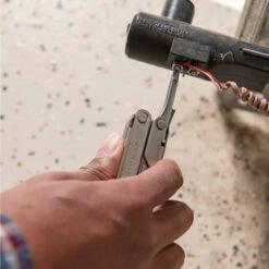 Leatherman Bond Multi-tool With Black Nylon Sheath 19 Leatherman Bond Multi-tool With Black Nylon Sheath -Chefs Knives Store LT832934 Leatherman Bond Multi Tool Phillips Screwdriver