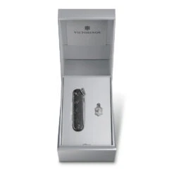 Victorinox Carbon Classic SD Brilliant Swiss Army Knife -Chefs Knives Store SA0622135P1x1000