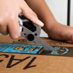 KeySmart AllTul Vulture Keychain Multi-tool 14 KeySmart AllTul Vulture Keychain Multi-tool -Chefs Knives Store Vulture Box Cutter 1000