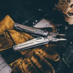 Leatherman Surge Multi-Tool With 4-Pocket Nylon Sheath -Chefs Knives Store lt830158 atwork x1000 f2337239 e083 4638 a4a9 013b84fbe278