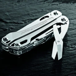 Leatherman Wingman Multi-Tool With Nylon Sheath -Chefs Knives Store lt831426 scissors x1000 2d1267bc af16 493c 9086 8ae40ddb3807