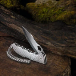 Victorinox Hunter Pro Alox Swiss Army Knife With Clip And Lanyard -Chefs Knives Store sa9415m26 outdoors x1000 1a736b80 9479 4f17 980d 42621ab6ca52